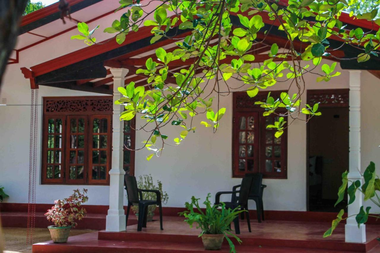 Wijesiri Family Guest House Sigiriya Exterior foto